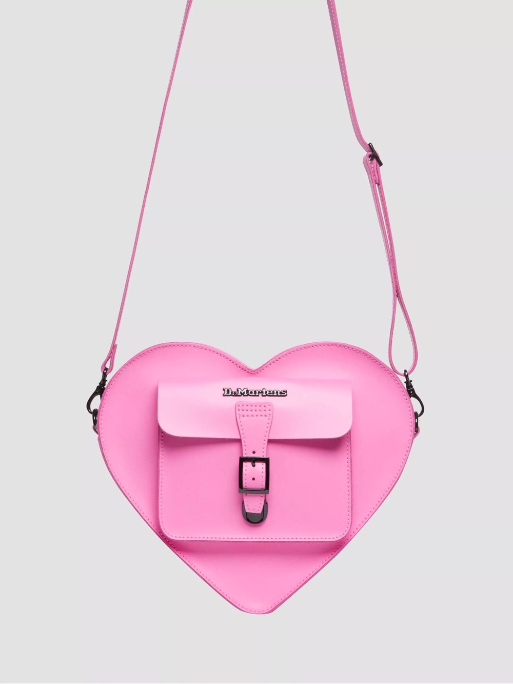 Dr. Martens Heart Shaped Bag - Picture 3 of 13